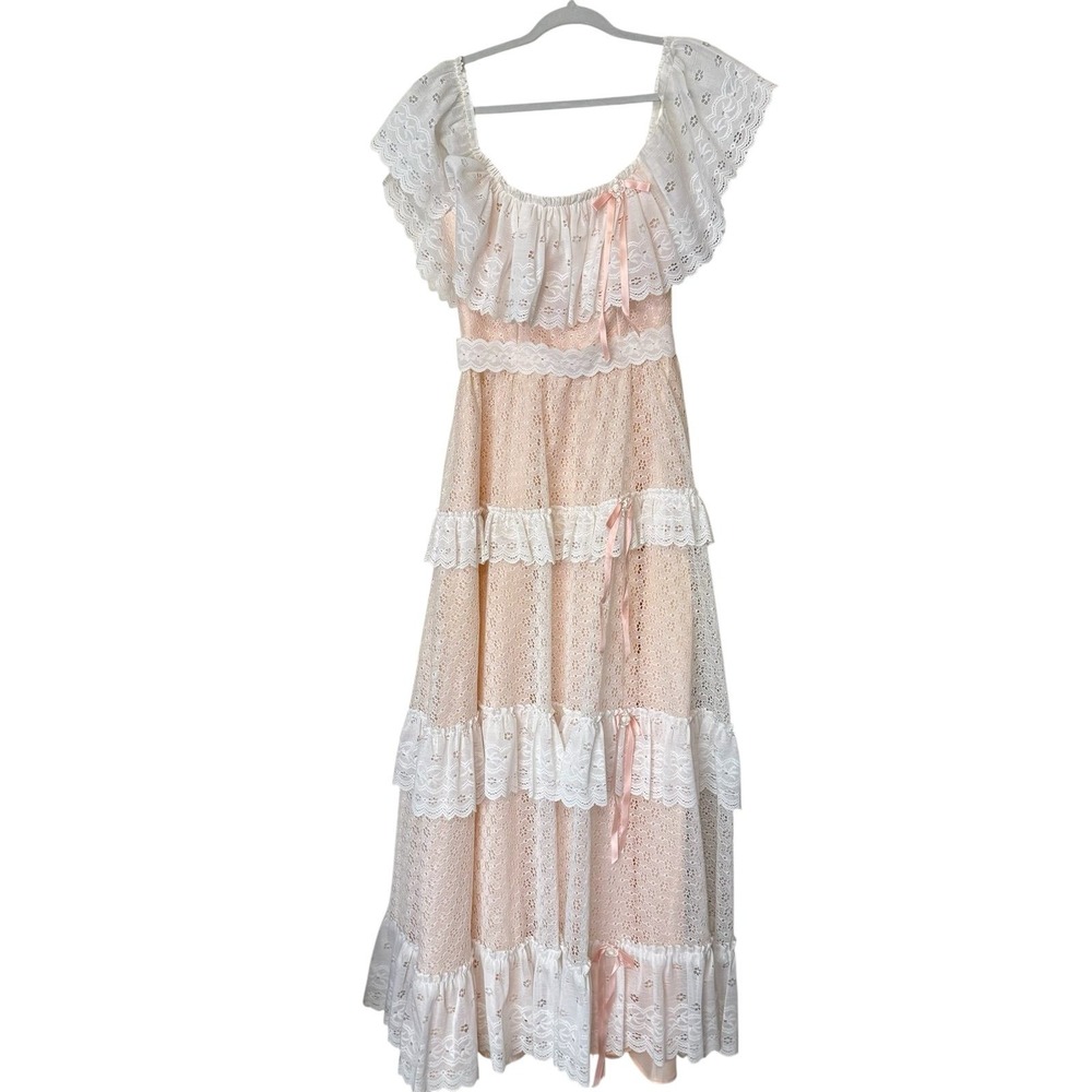 FLAWED-Vtg 70s Dance Allure Peach Prom Dress Lace Bride Fairycore Boho
